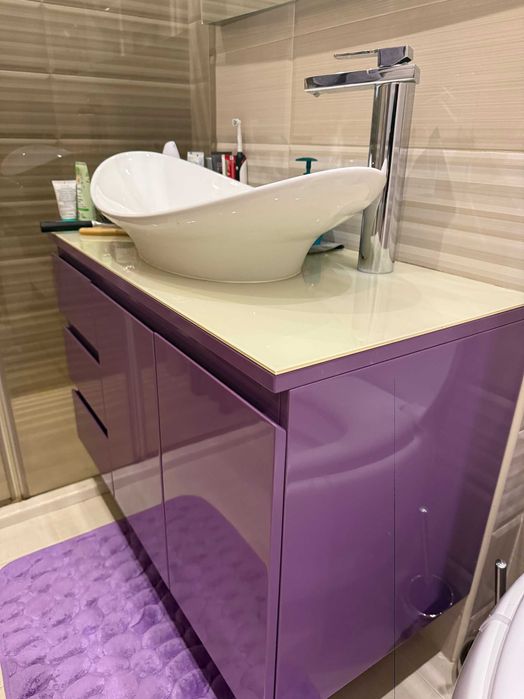 ШКАФ ЗА БАНЯ С МИВКА