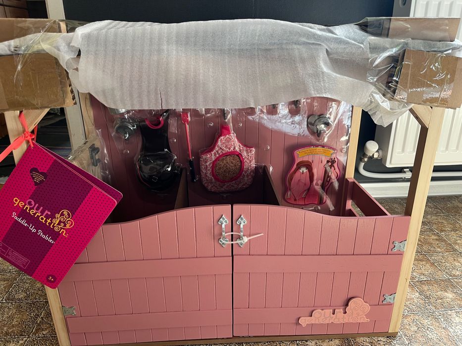 Детска конюшня дървена