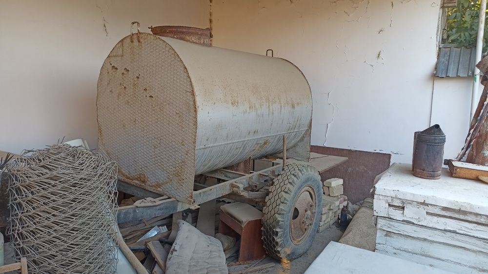 3 tonnalik yomkost sotiladi. Suv bachogi sotiladi (2.700ml)