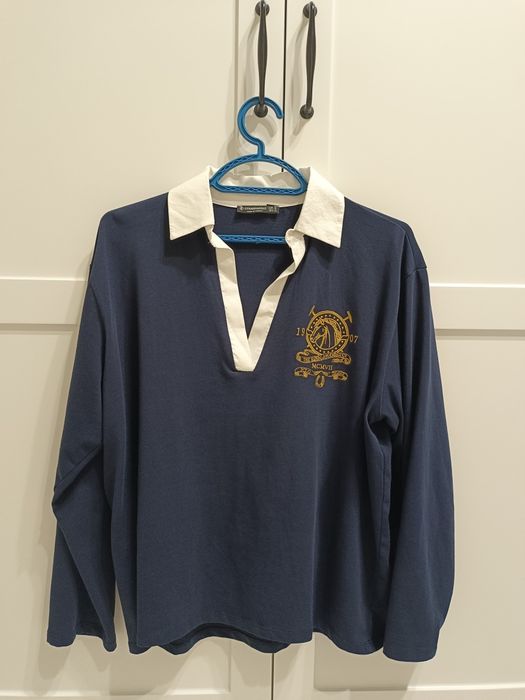 Свитшот 2700тг, размер 42/44