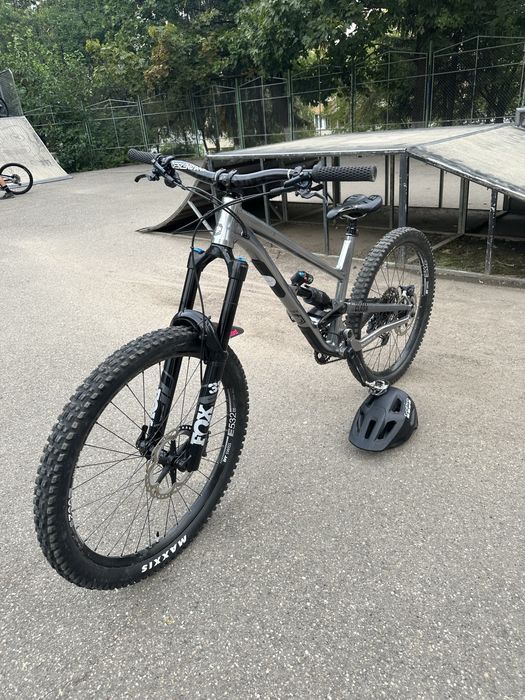 Vand commencal clash full fox aluminiu