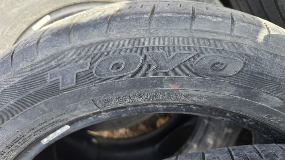 Авторезина TOYO 235/55/18
