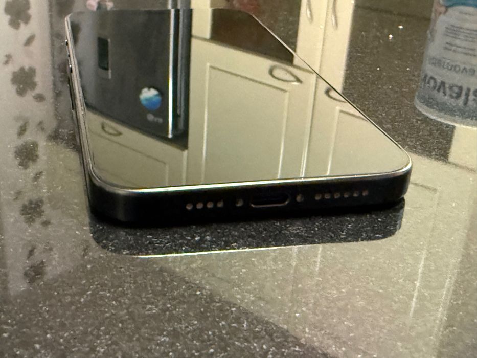 Iphone 15 Pro Max 256 black в гаранция