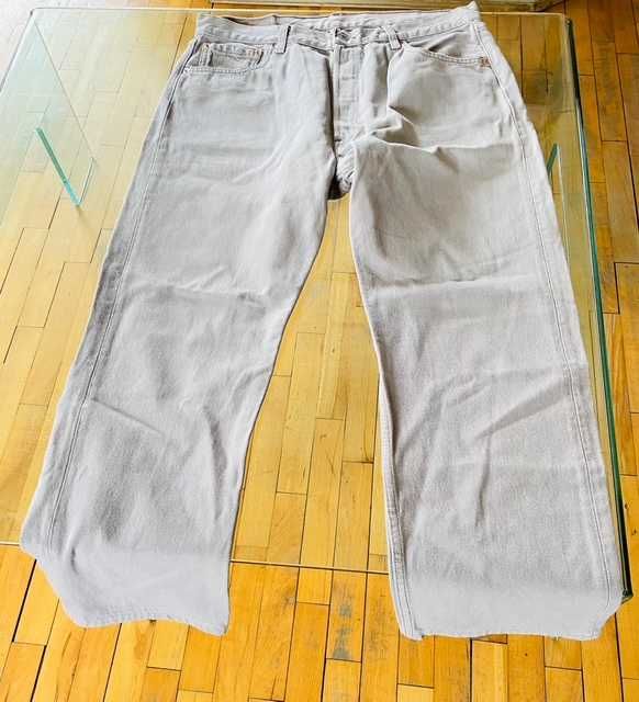 Винтидж маркови панталони, дънки и T-shirt в един лот. Размери: 36, L, XL, L/G