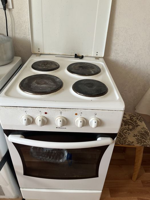 Продам плиту Hansa