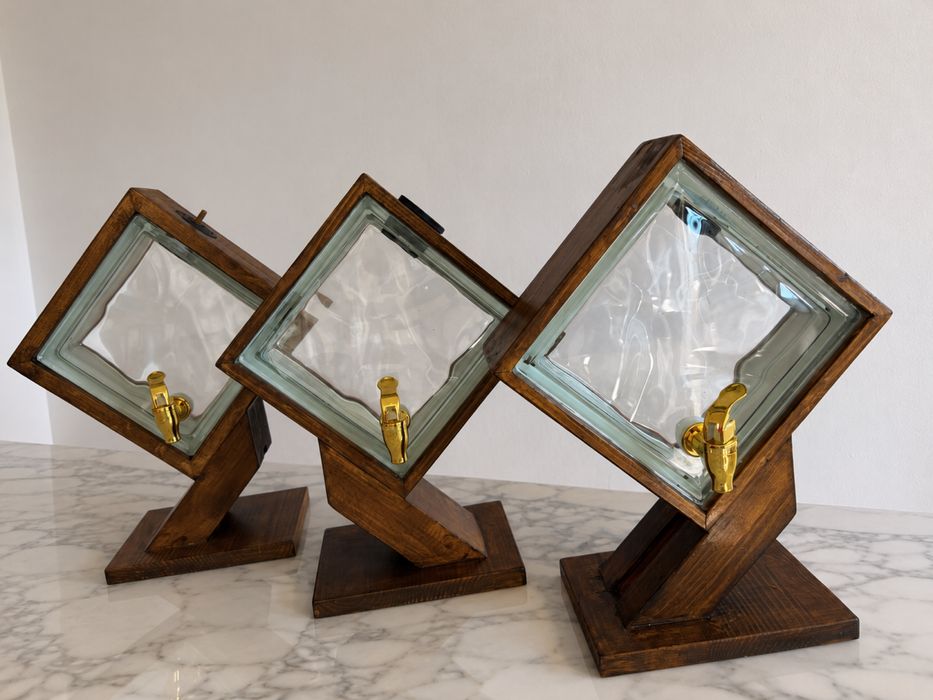 Dispenser(dozator) handmade pentru băuturi – piesă unică, excelentă pentru cadou