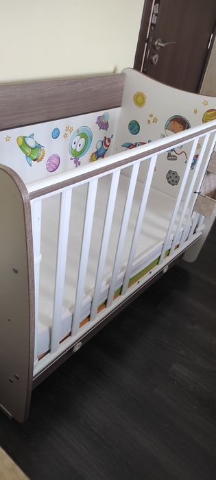 Креватче с мартак