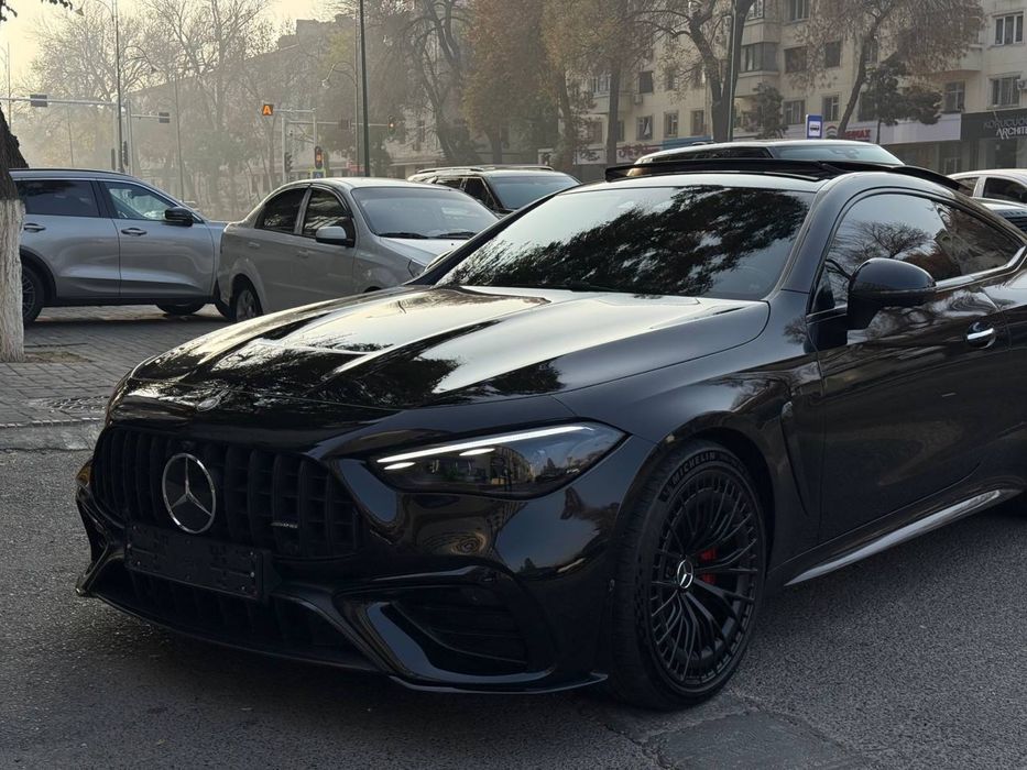 В продаже Mercedes AMG CLE 53