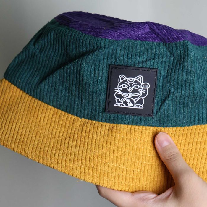 Pălărie bucket retro – Nouă