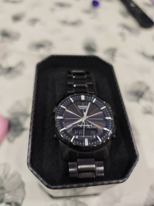 Casio Lineage wave ceptor solar много запазен