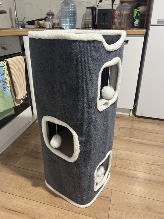 Кошачий Домик.