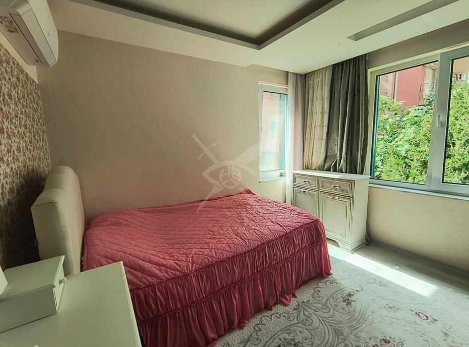 Продава се Тристаен апартамент в с. Равда, Област Бургас - 72 кв.м за 1320 €/кв.м - Снимка #2