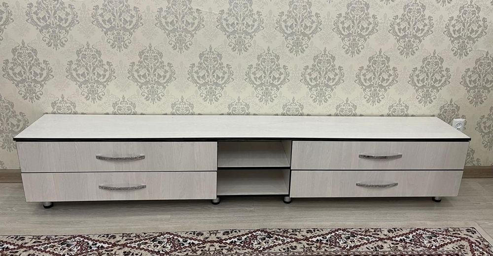 Шкаф под телевизор