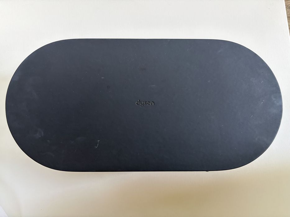 Dyson Airwrap navy blue