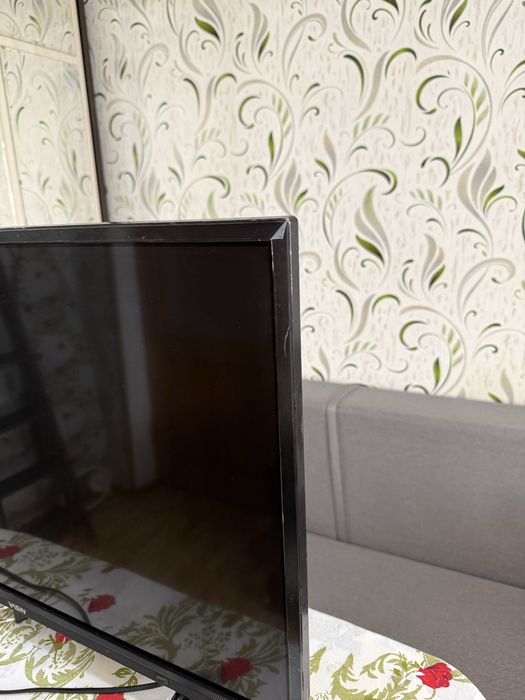 Телевизор YASIN LED-32E58TS