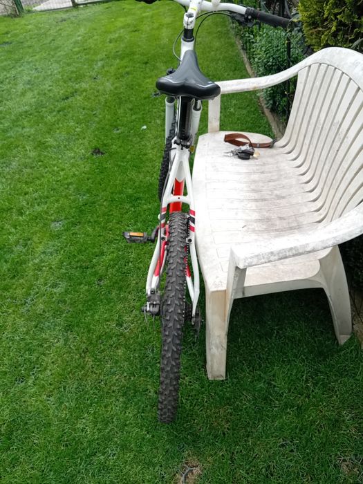 Vând bicicleta GRANDIS adusa de doua zile din Germania