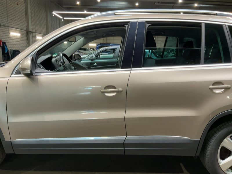 Volkswagen Tiguan 2.0 TDI Track & Style 4Motion 2011