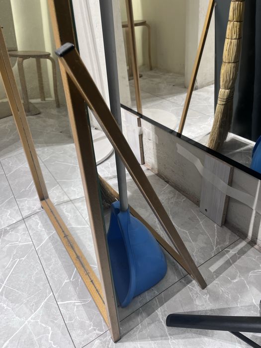 Продаю зеркала 2 шт