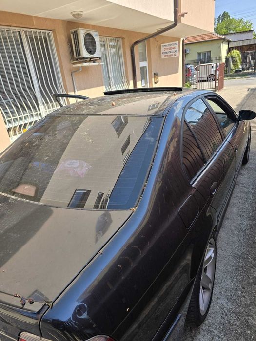 Продавам BMW E39 528i, 1996 г. Цена: 3000 евро