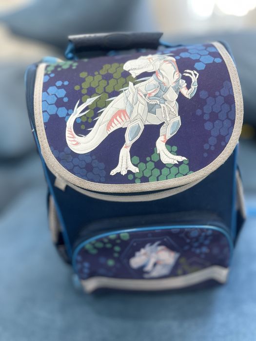 рюкзак , портфель для школы