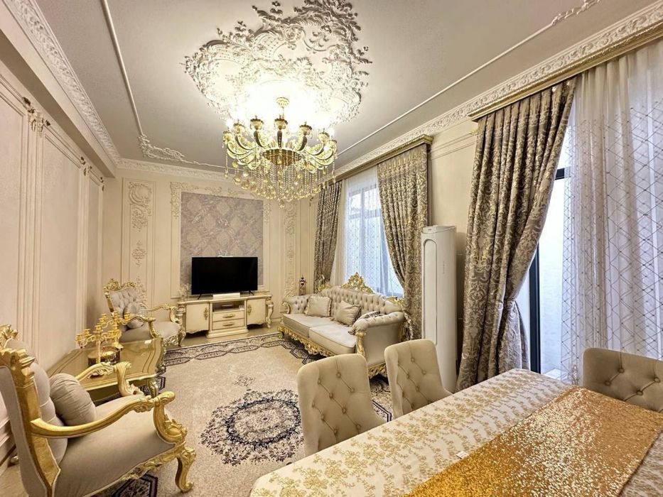 Дом центр Луначарского 220 м2