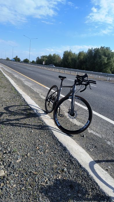 Велосипед шоссейный