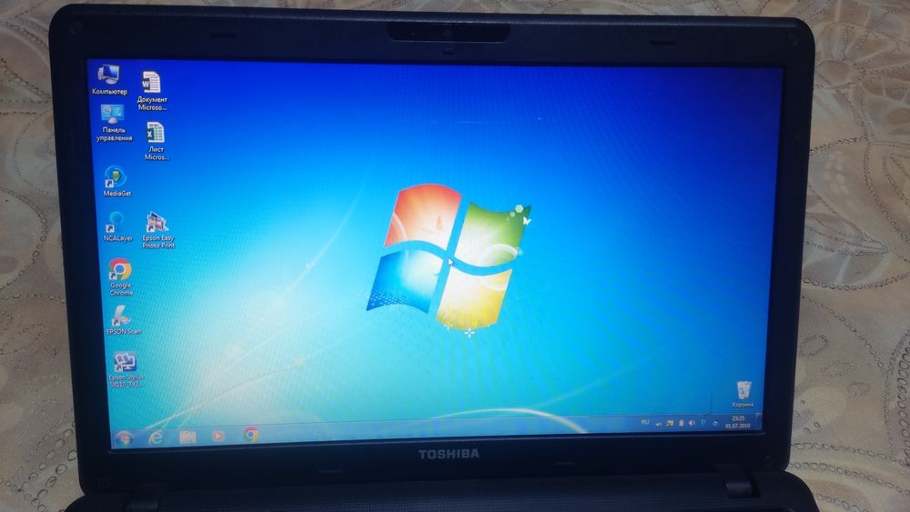 Ноутбук toshiba для учебы