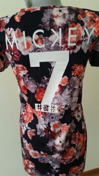 туника Bershka Disney - M - 40лв.