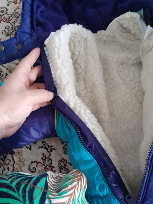 Продам комбинезон детский