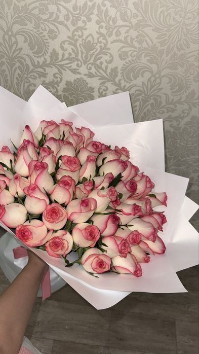 Розы 51 шт розовые
