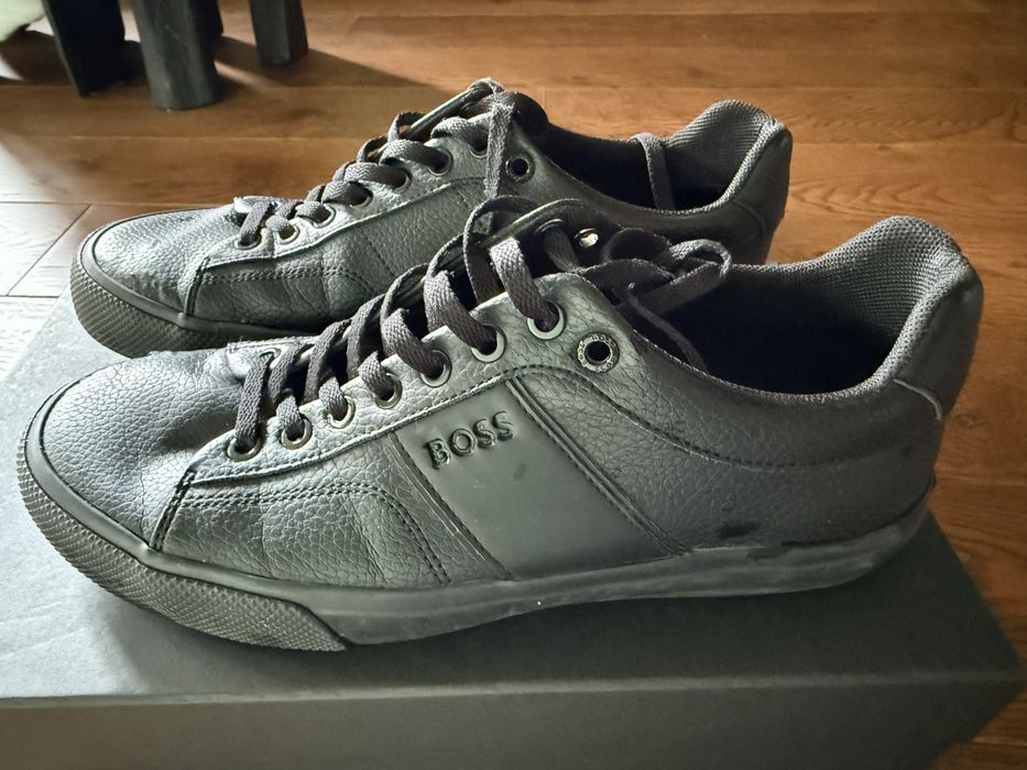 Мъжки обувки BOSS 41 номер
