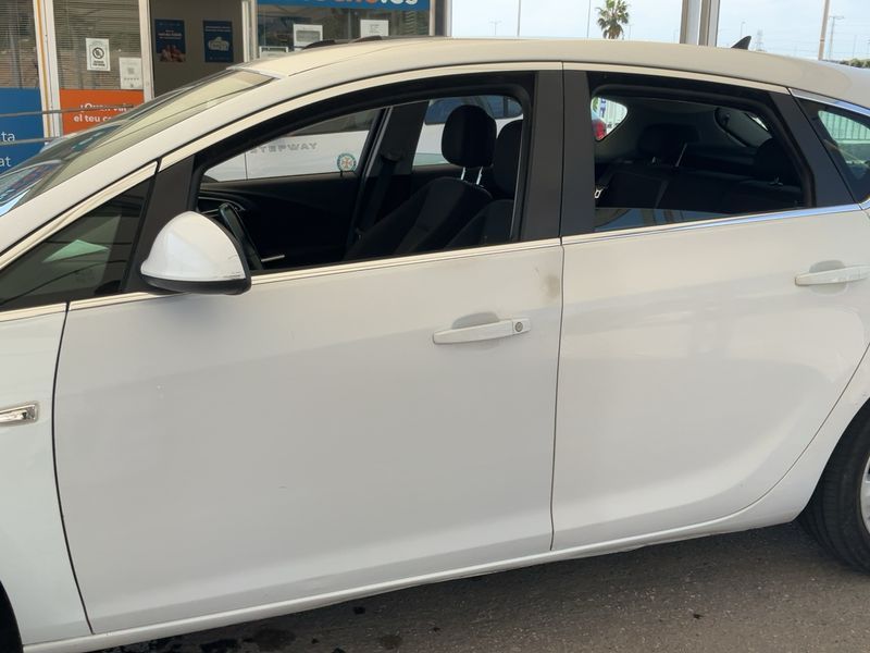 Opel Astra 1.7 CDTI Sport 2011