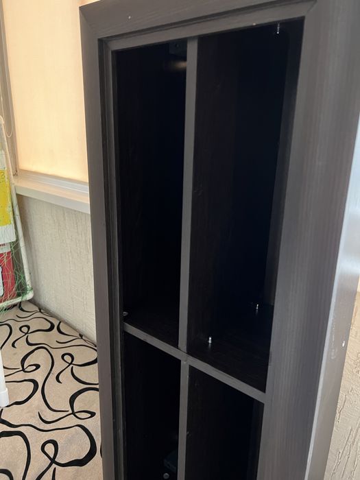 Книжная полка. 10.000 тг