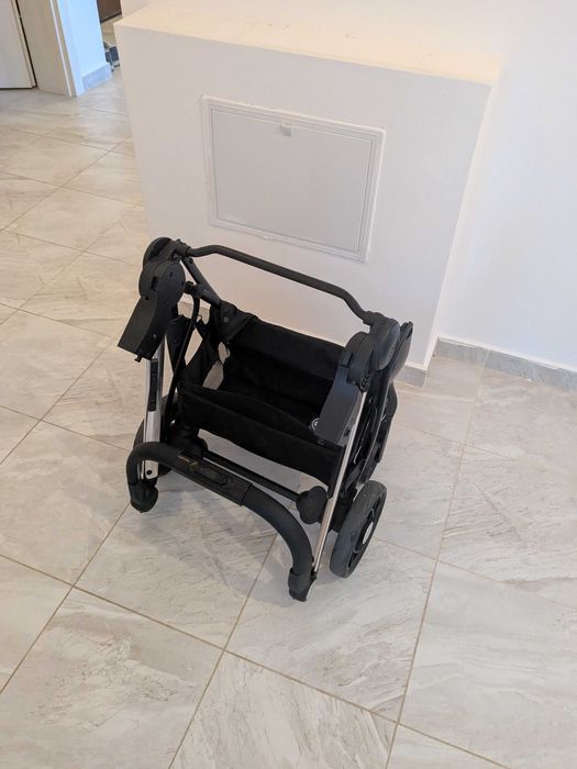 Carucior copii 4 in 1 Chicco One4Ever (scoica, landou, 2 scaune sport)