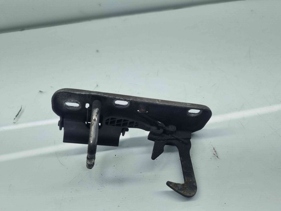 Maner deschidere capota Volkswagen Golf 6 (5K1) [Fabr 2009-2013]