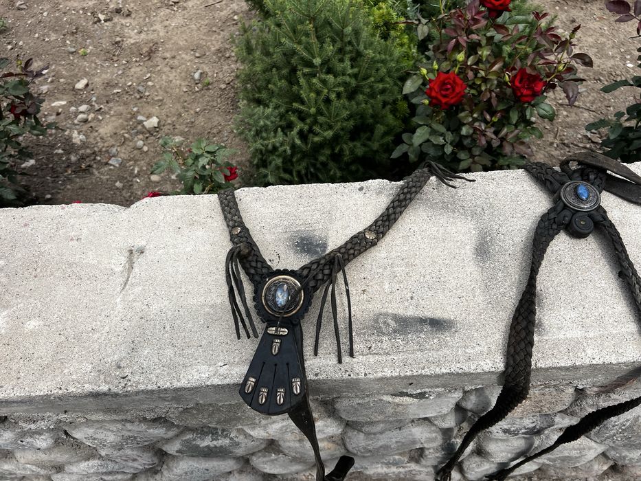 Седло коженное.