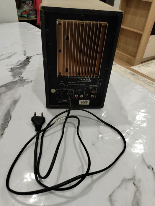 Продам усилитель microlab M-900