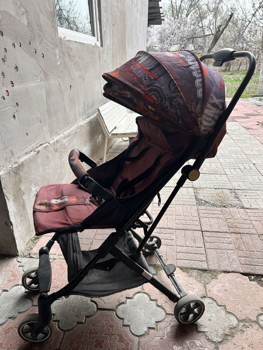 Коляска в хорошем состояний