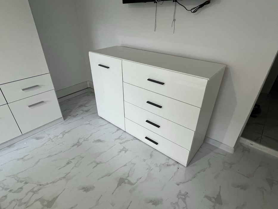 Montaj mobila in Ploiesti si imprejurimi