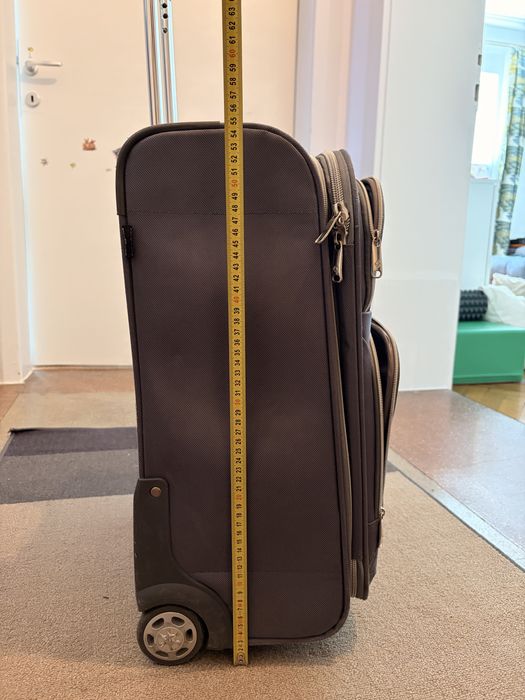 Vand valiza / troller samsonite 55x25 cm fermoar impecabil!