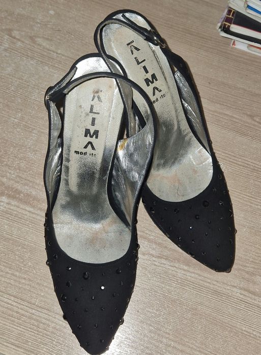 Продам туфли 37-38 размер