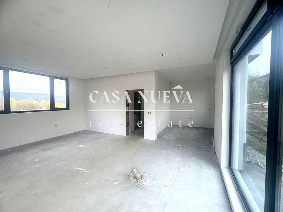 Продава се Къща в с. Рударци, Област Перник - 265 кв.м за 1695 €/кв.м - Снимка #9