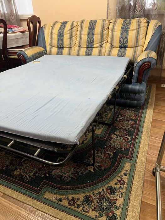 Диван б/у в хорошем состоянии