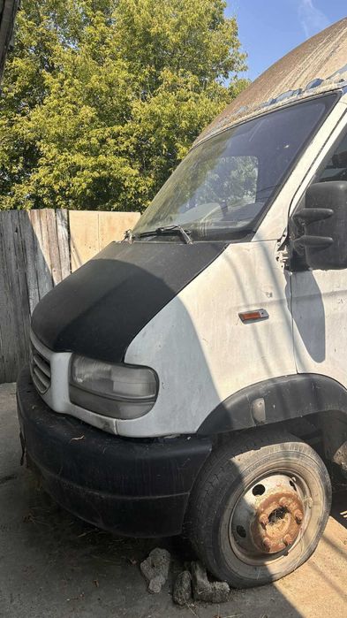 Dezmembrez Renault Mascott 2.8Dci, 150Hp