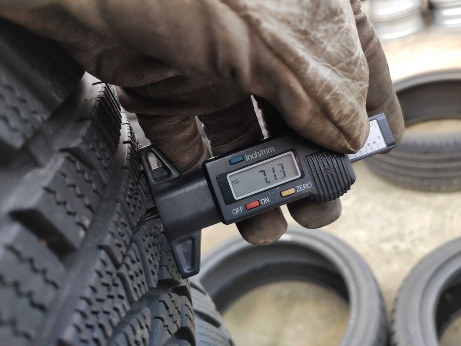 2бр Като нови зимни гуми 205 60 16 - Hankook - DOT 2023