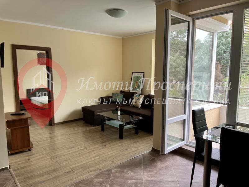 Дава се под наем Двустаен апартамент в София, Център - 64 кв.м за 650 € - Снимка #3