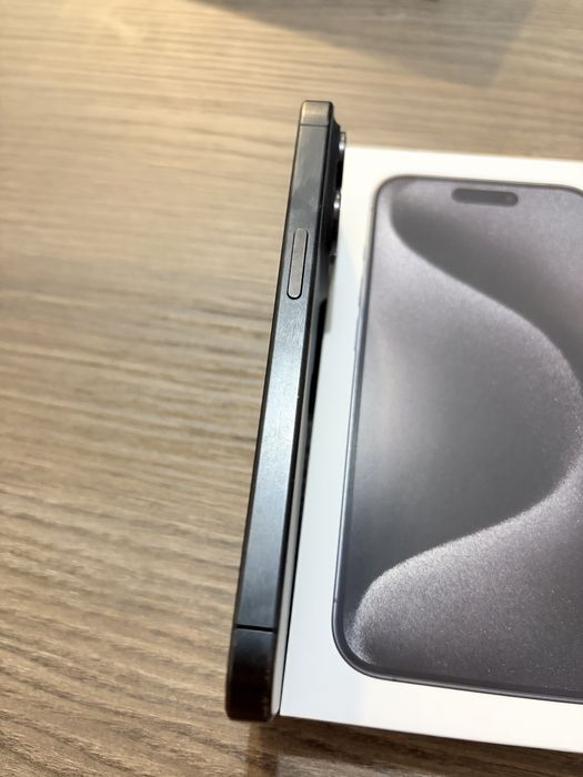 Vand iPhone 15 Pro black,128 GB