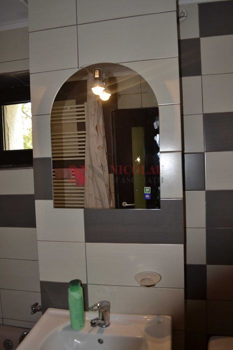 Apartament 3 camere Centru