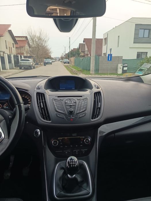 Ford Kuga 4*4 Titanium