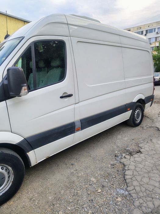 Транспортни услуги Пловдив и цялата страна с бус до 3.5 тона